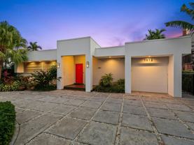 1612 Se 13th St - Photo 1 of 1