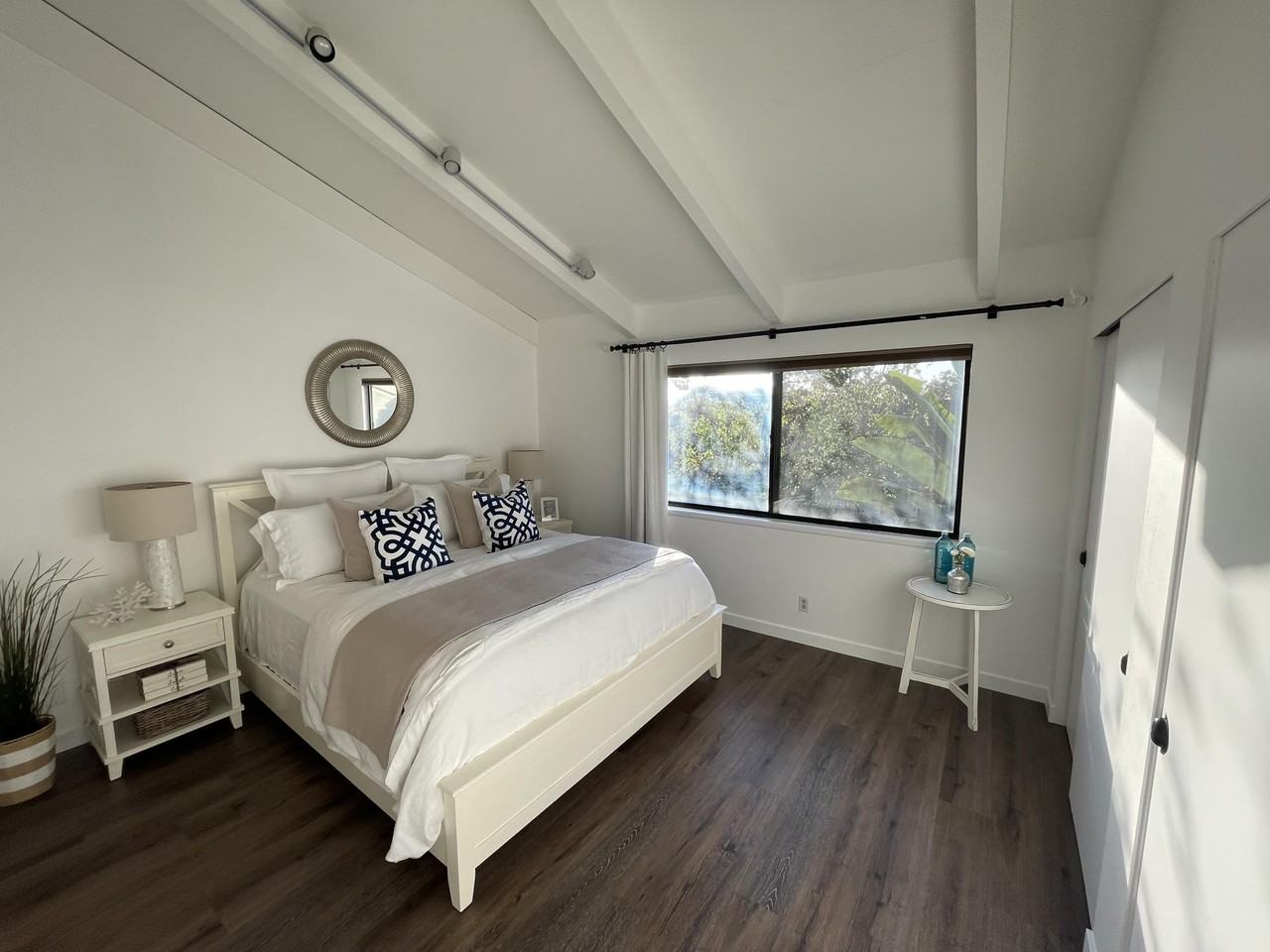 952 Miramonte Dr #2 - Photo 7 of 8
