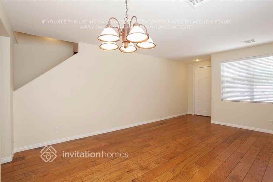 367 Common Ct - Photo 2 of 15