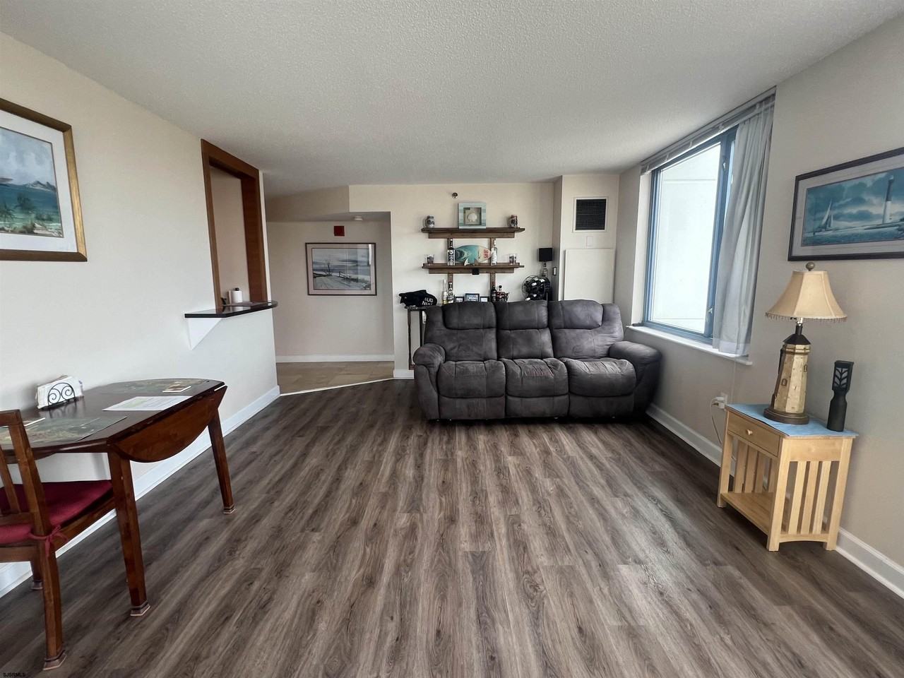 526 Pacific Ave #1801 - Photo 6 of 21