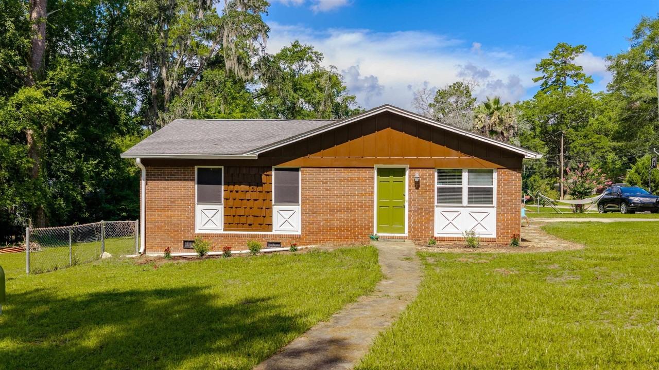 4130 Wiggington Rd - Photo 2 of 42