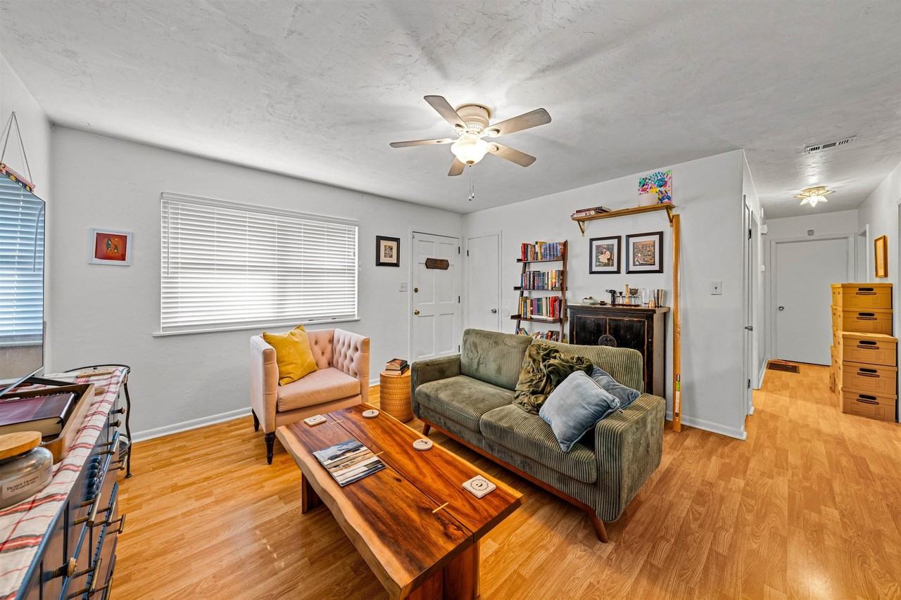 4130 Wiggington Rd - Photo 6 of 42