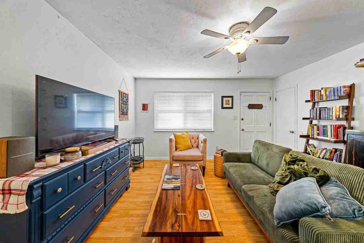 4130 Wiggington Rd - Photo 7 of 42