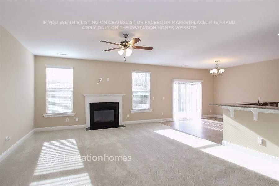 84 Hemlock Green Ln - Photo 2 of 16