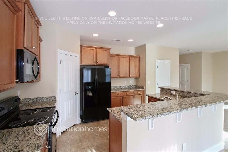 84 Hemlock Green Ln - Photo 5 of 16