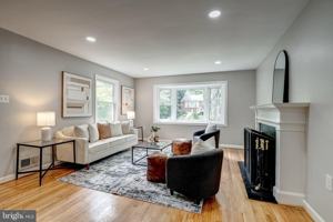 featured image of 130 Whitmoor Ter