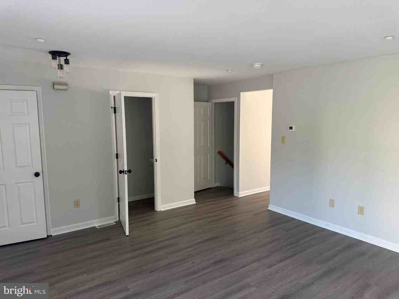901 Mercer Dr - Photo 6 of 36