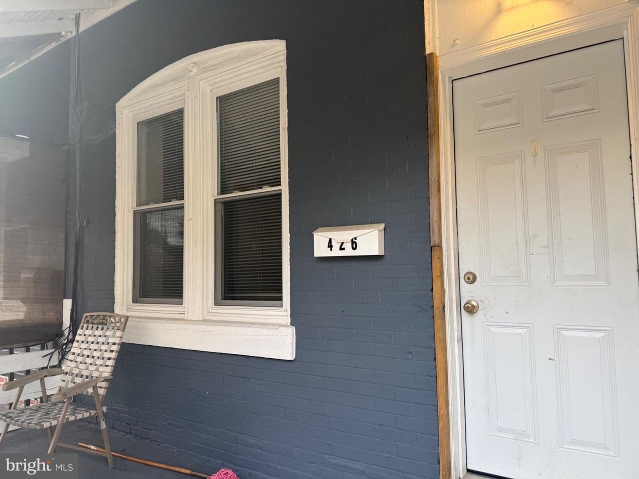 426 E 10th St - Photo 4 of 45