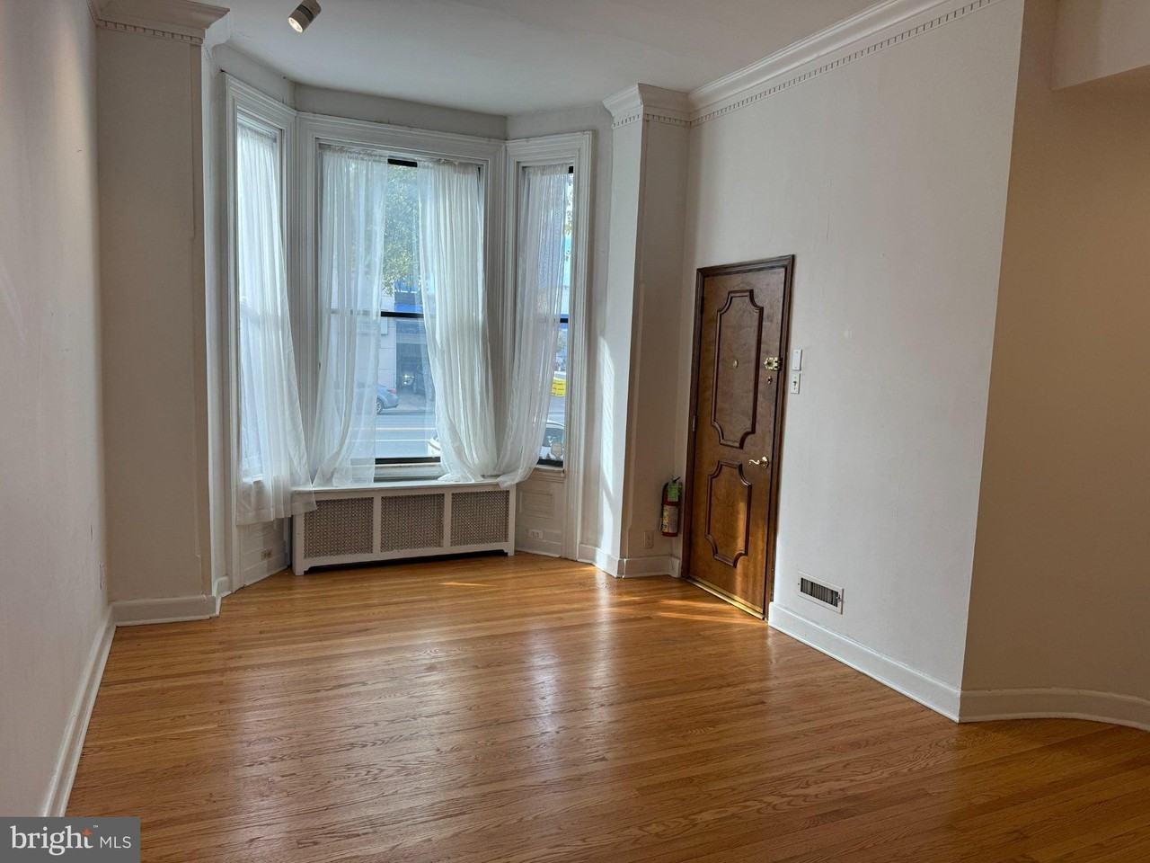 1411 S Broad St #1 - Photo 4 of 23