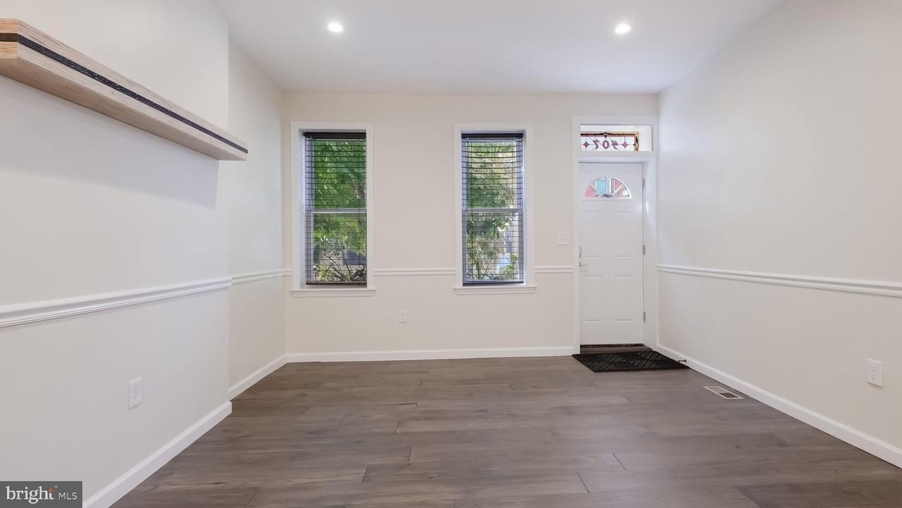 407 W Jefferson St - Photo 6 of 36