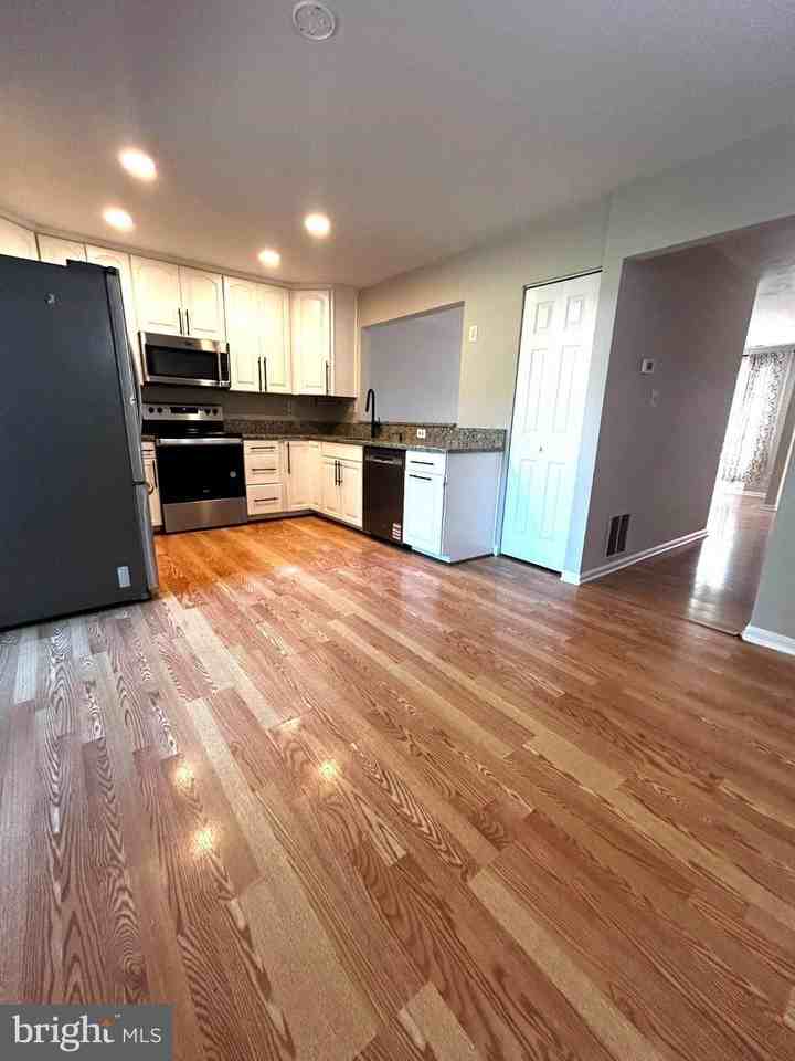 4134 Pleasant Meadow Ct - Photo 6 of 25
