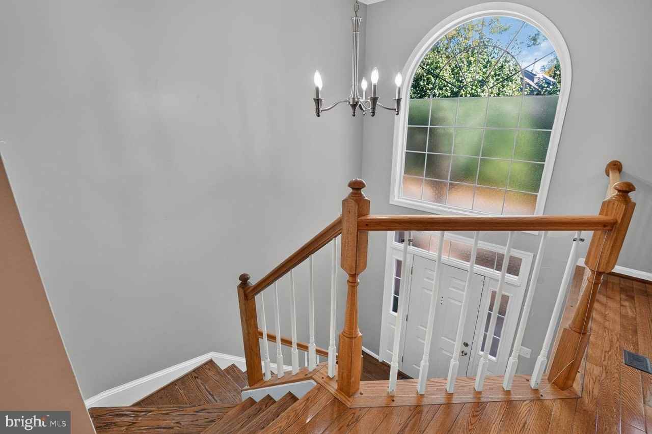 6638 Frost Lake Ln - Photo 3 of 28