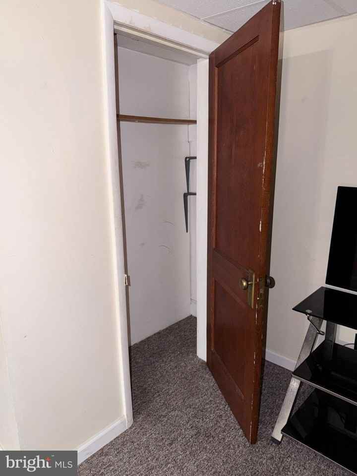 45 N Green St #4 - Photo 5 of 14