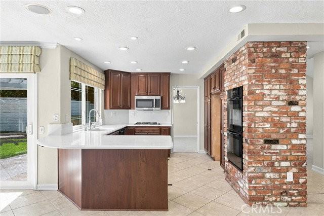 28172 Bluebell Dr - Photo 5 of 8