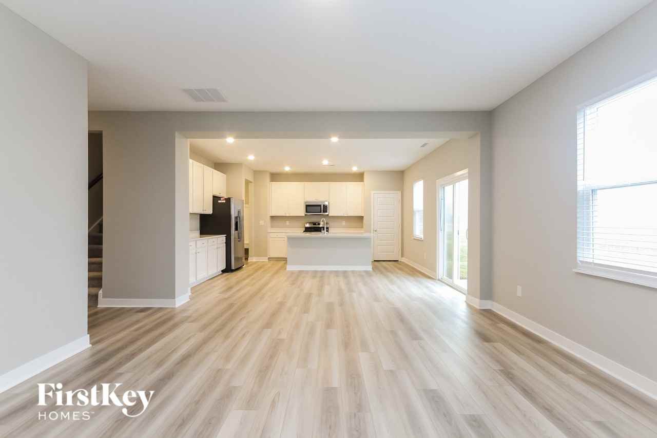 2488 S Carlota Dr - Photo 3 of 15