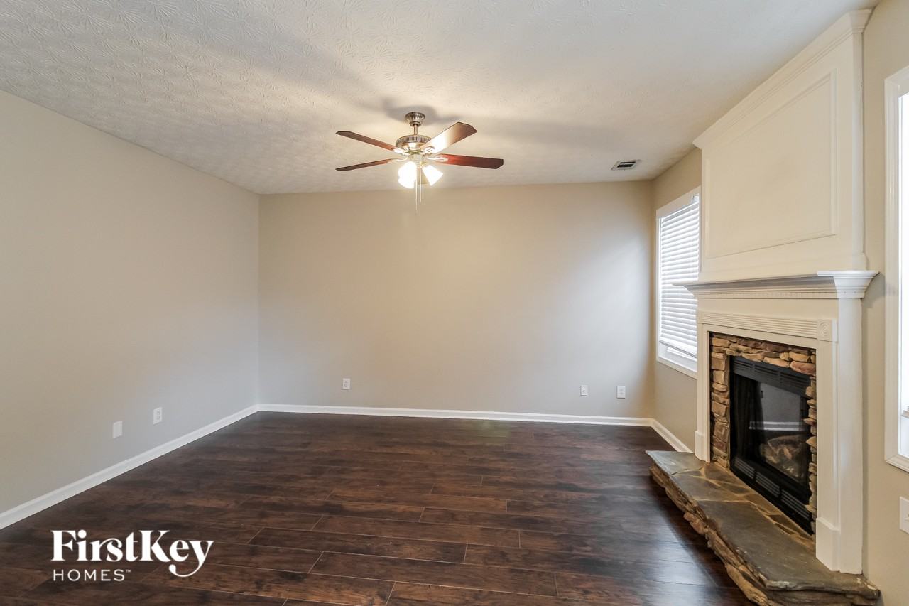 411 Cobalt Valley Ln - Photo 3 of 16