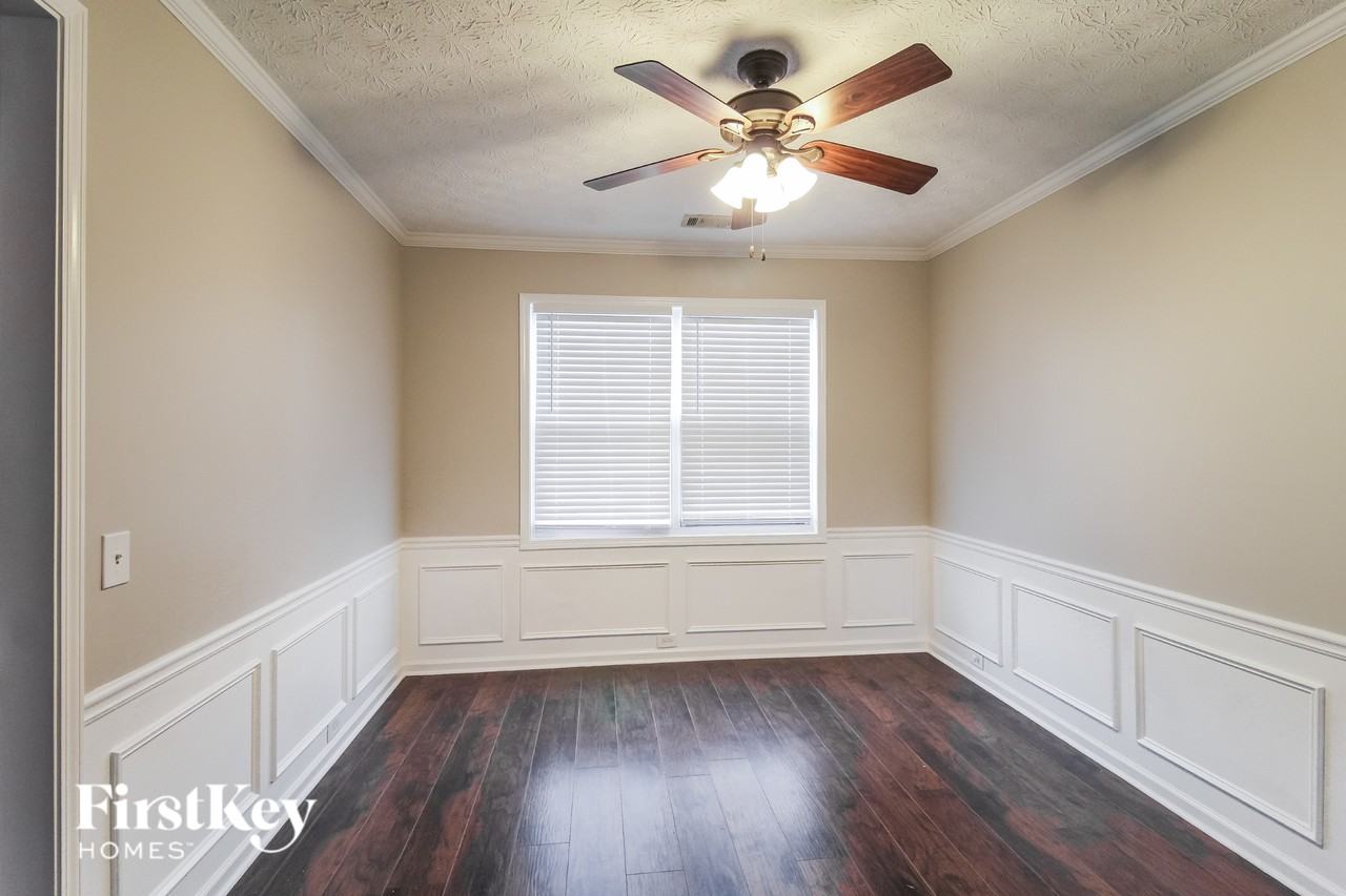 411 Cobalt Valley Ln - Photo 4 of 16