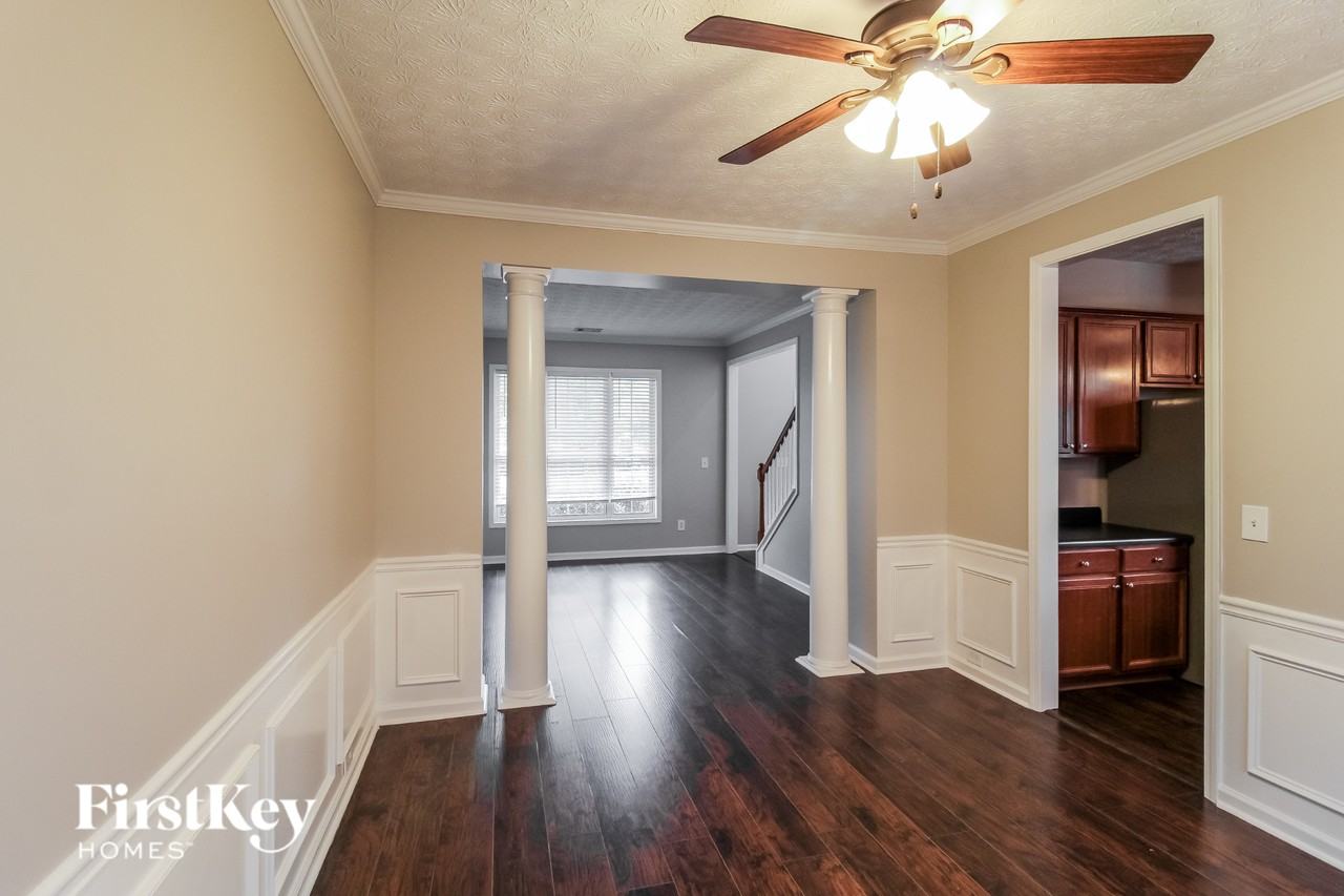 411 Cobalt Valley Ln - Photo 5 of 16