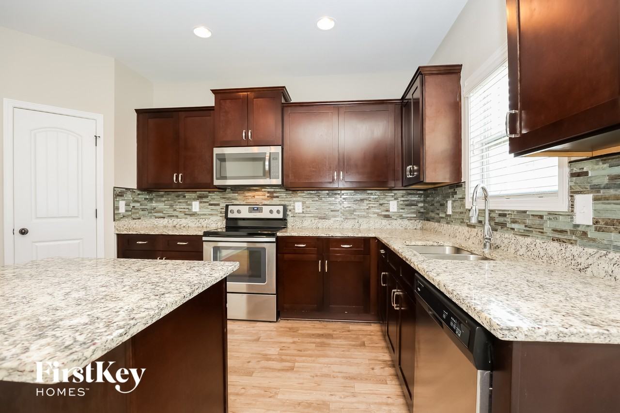 3432 Oconnor Ln - Photo 6 of 15