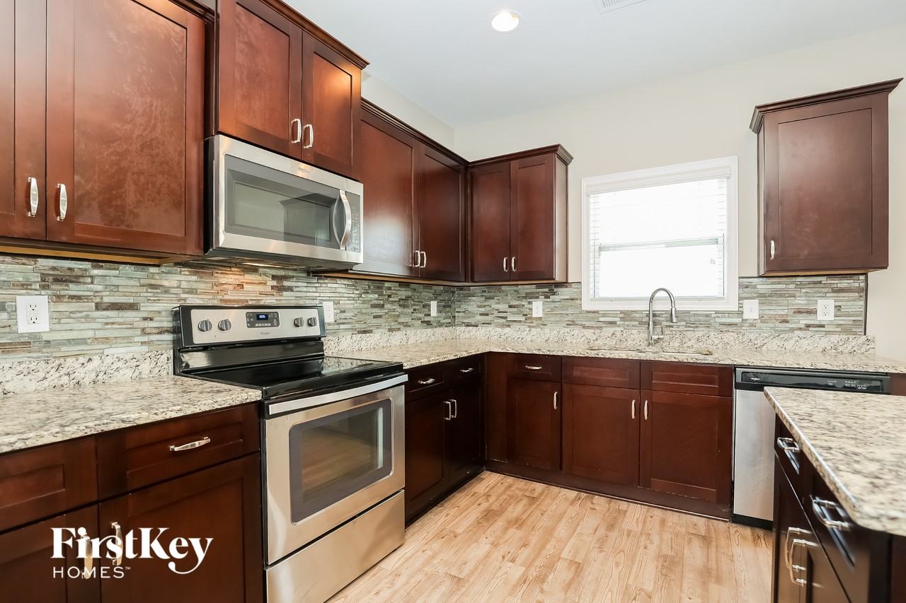 3432 Oconnor Ln - Photo 7 of 15