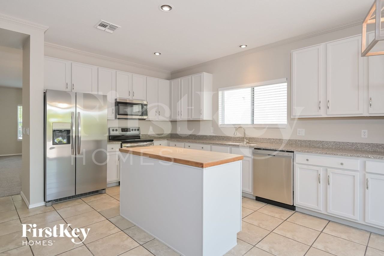 13603 E Diablo Creek Dr - Photo 6 of 15