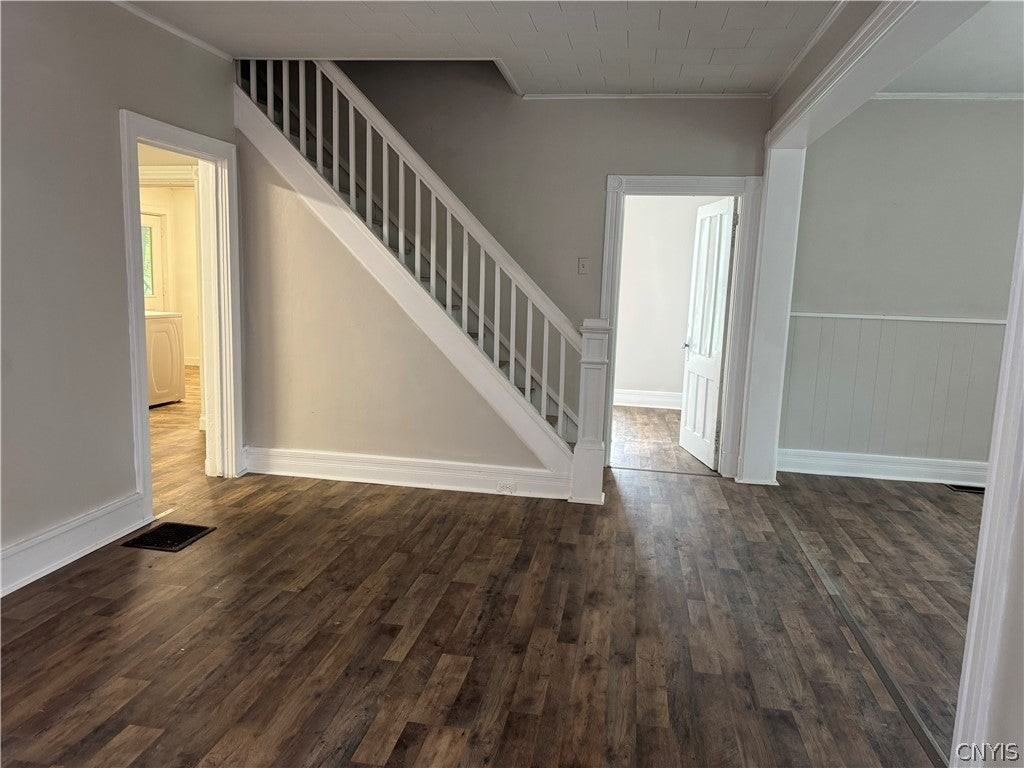 21 Monroe St - Photo 5 of 14