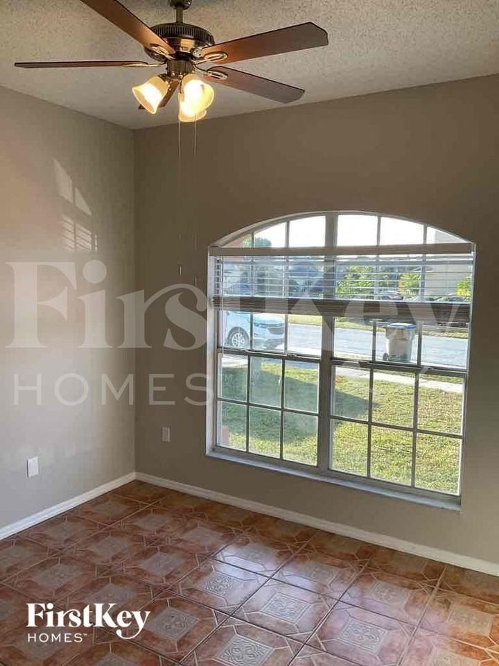 3157 Fairfield Dr - Photo 7 of 14
