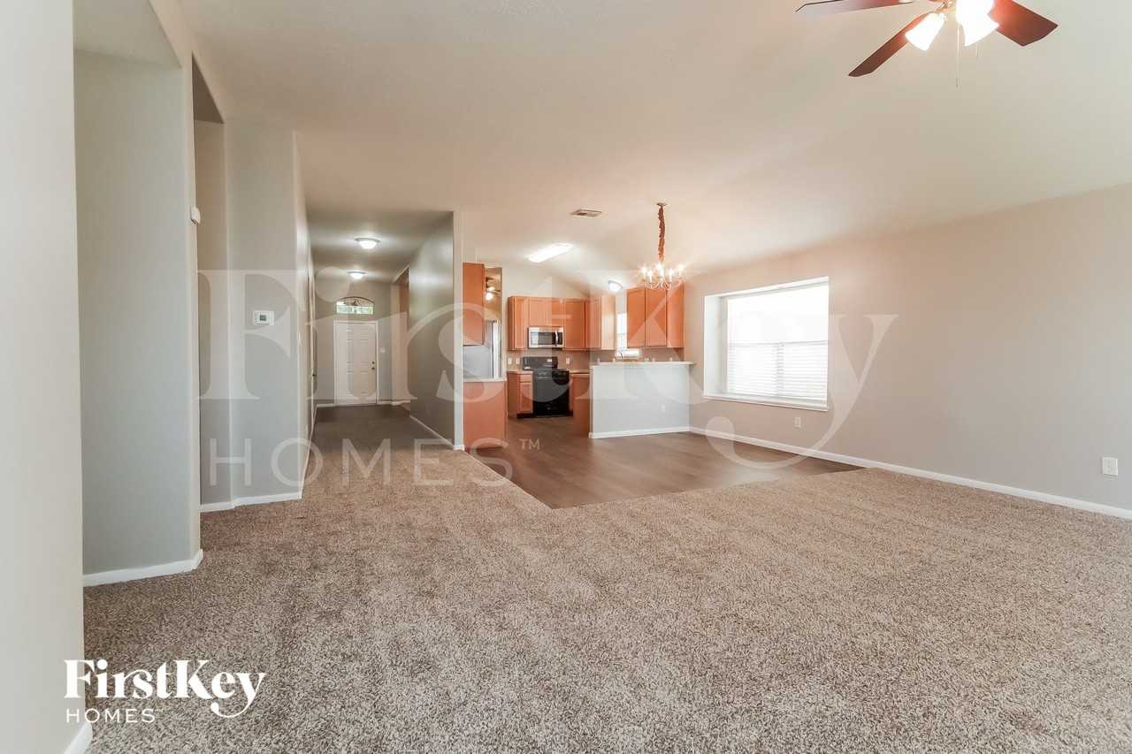 8814 Sombrero St - Photo 3 of 16