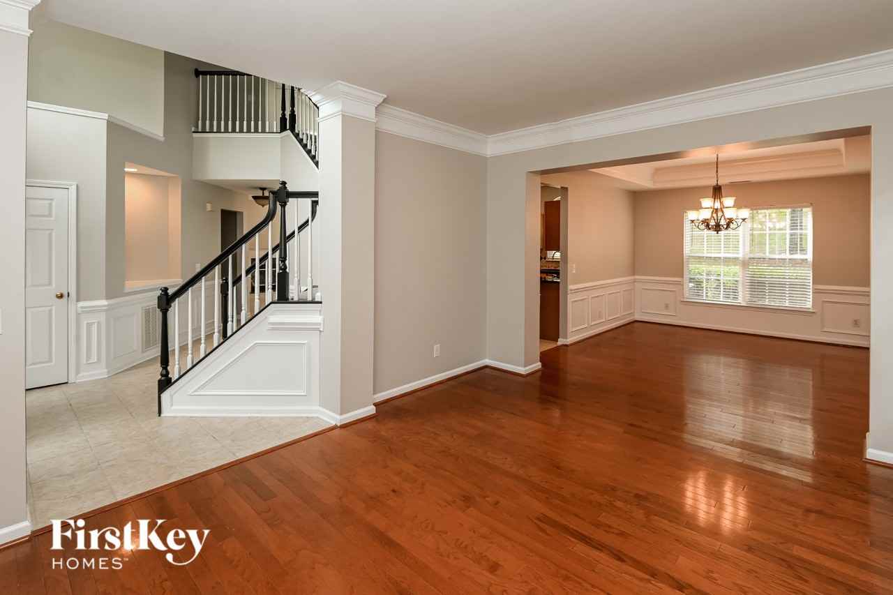 15907 Lavenham Rd - Photo 5 of 15