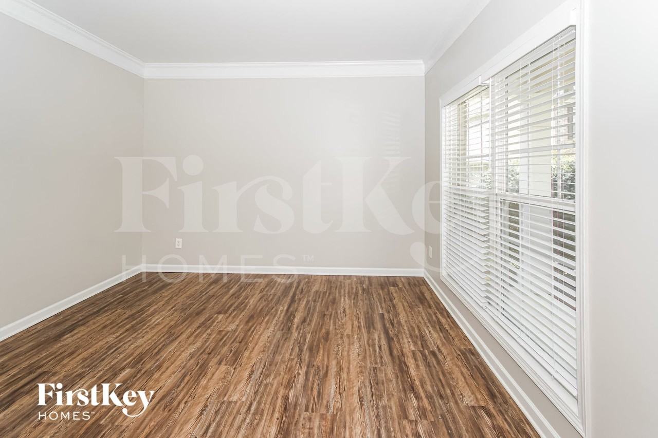 3480 Benefield Pl Sw - Photo 3 of 15
