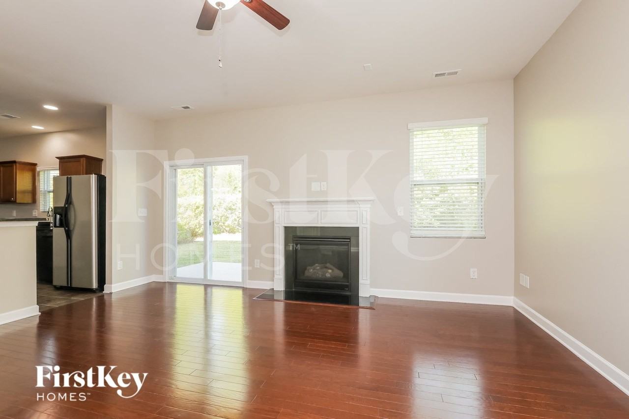 103 Minitree Ln - Photo 5 of 15