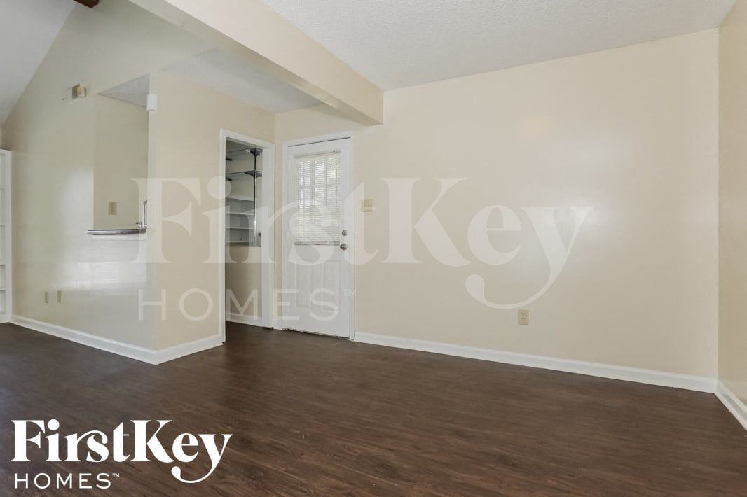 6014 Harvest Hill Cv - Photo 3 of 15