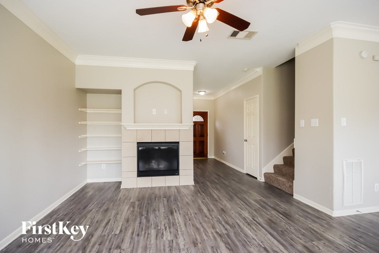 5034 Colony Hurst Trl - Photo 4 of 15