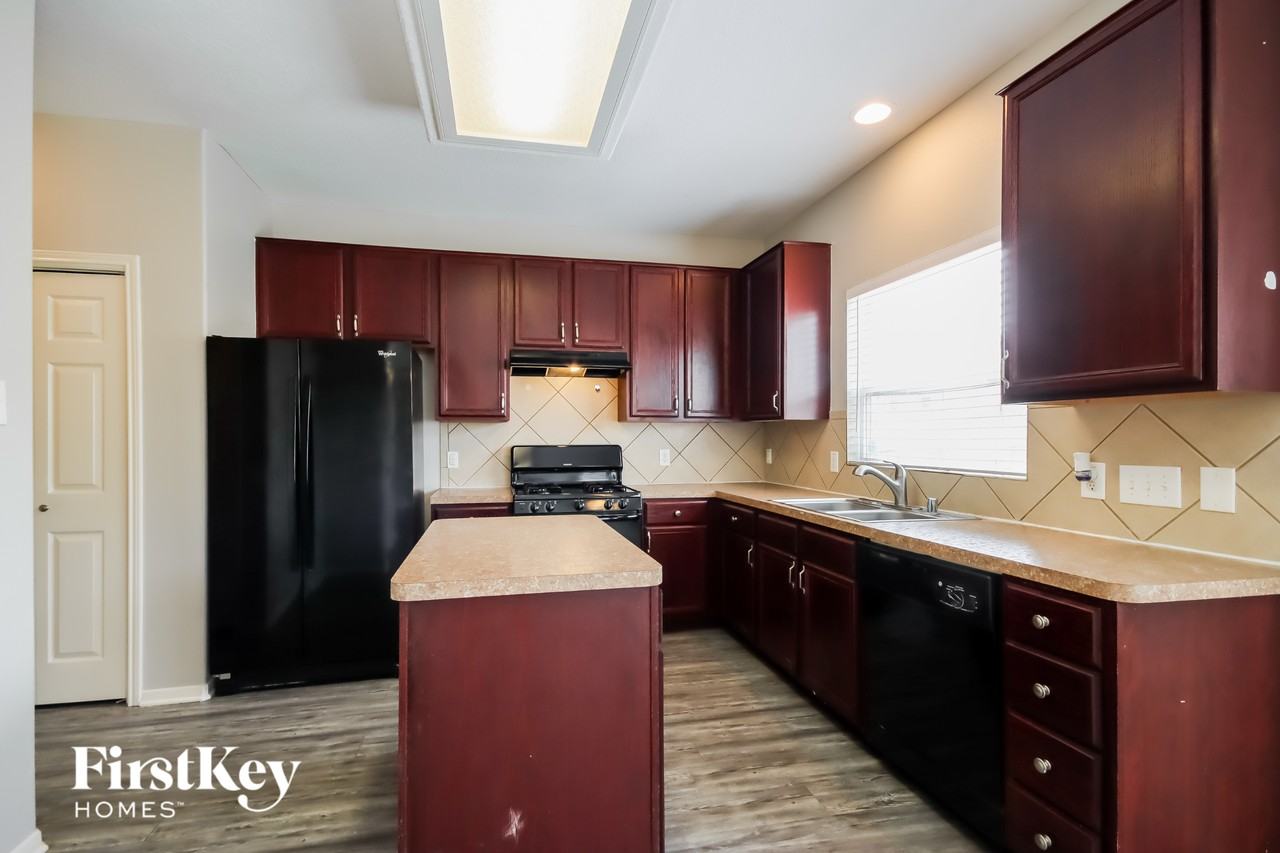 5034 Colony Hurst Trl - Photo 5 of 15