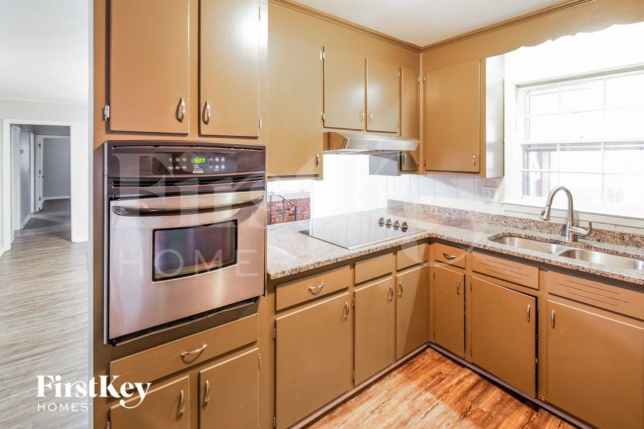 4331 Karen Dr - Photo 6 of 15