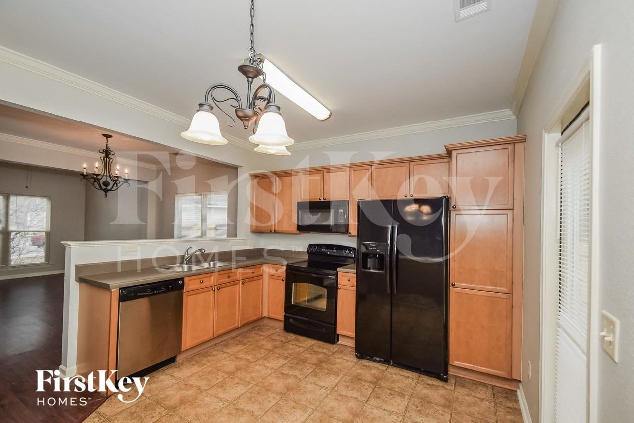 4009 Forest Lakes Rd - Photo 7 of 15
