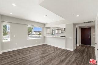 1326 S Centinela Ave #401 - Photo 3 of 8