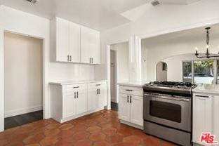 1210 Poinsettia Dr - Photo 1 of 1