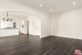 1210 Poinsettia Dr - Photo 4 of 7
