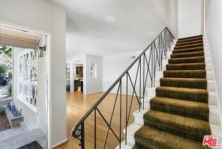 2326 Canyon Dr - Photo 2 of 8