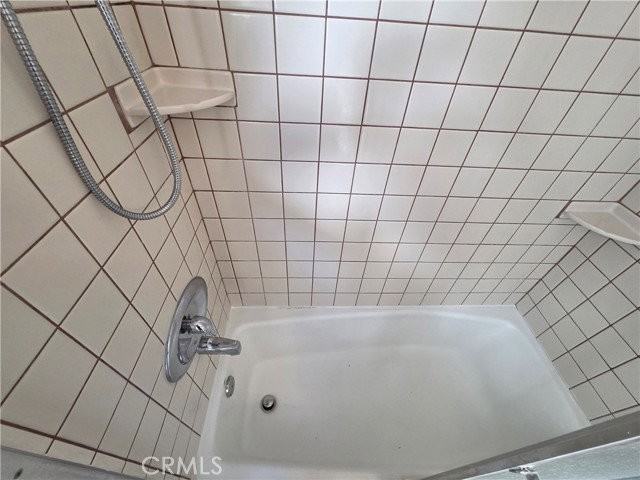 1014 Duncan Pl - Photo 3 of 8