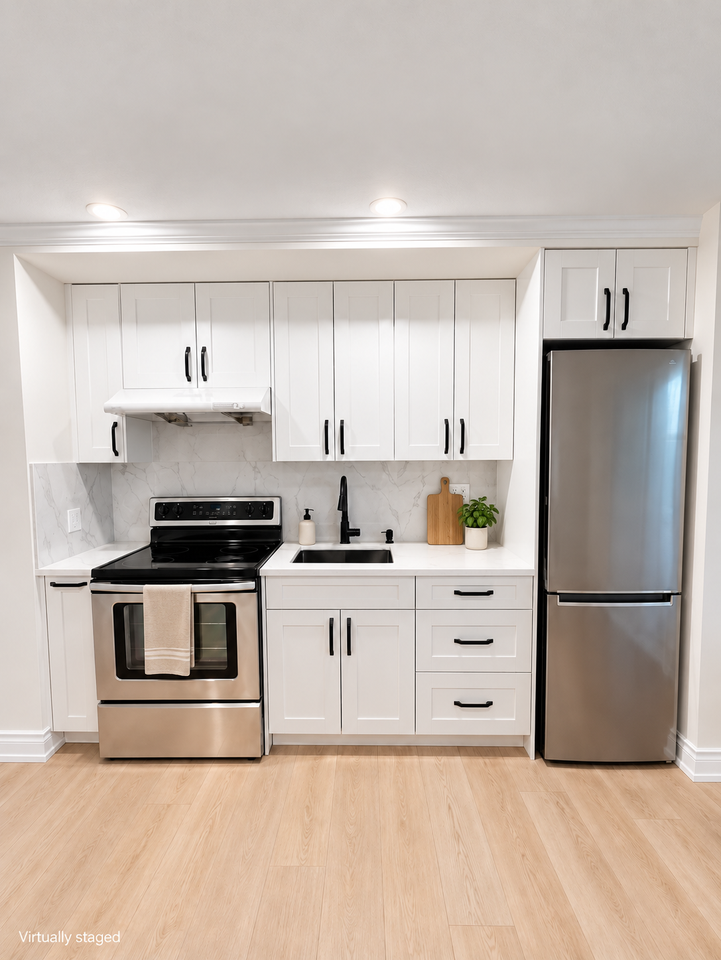 8075 Reigate Road - Photo 3 of 13