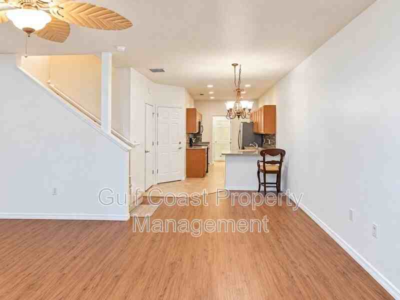 3880 82nd Avenue Cir E #104 - Photo 4 of 24