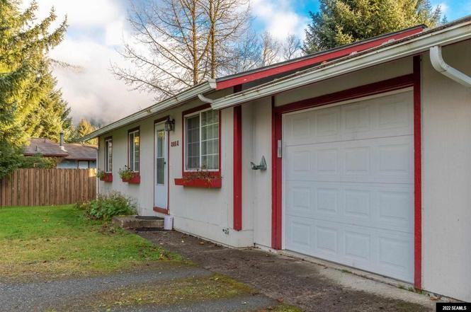 3805 Autumn Ct - Photo 2 of 20
