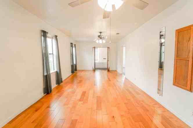 701 S Bridge St - Photo 6 of 14