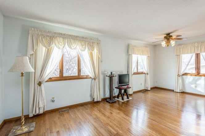 1600 Pleasantview Dr - Photo 3 of 13