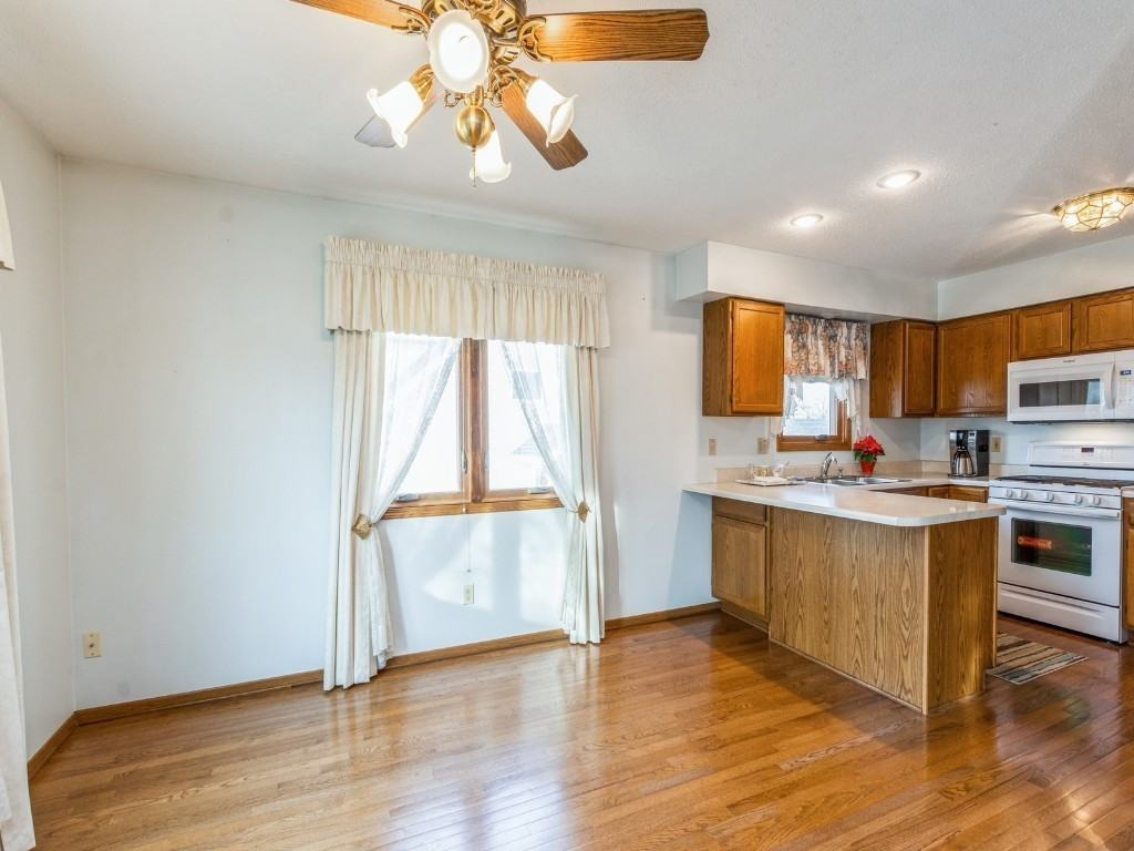 1600 Pleasantview Dr - Photo 4 of 13
