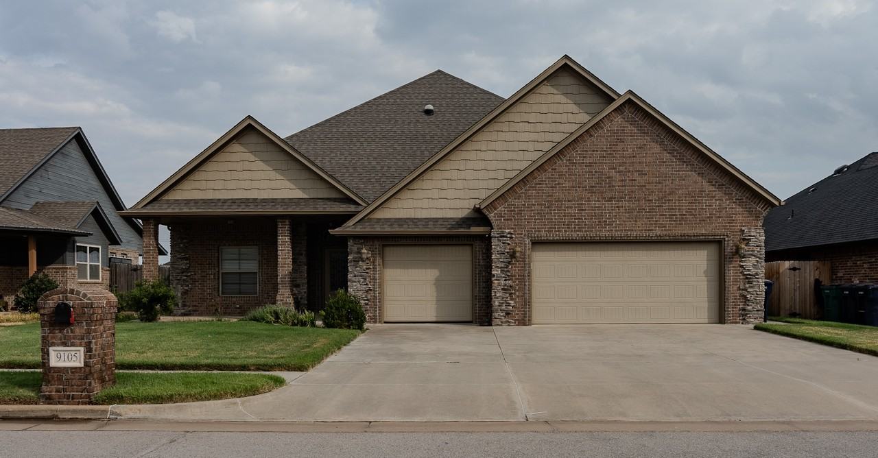 9105 Nw 84th St