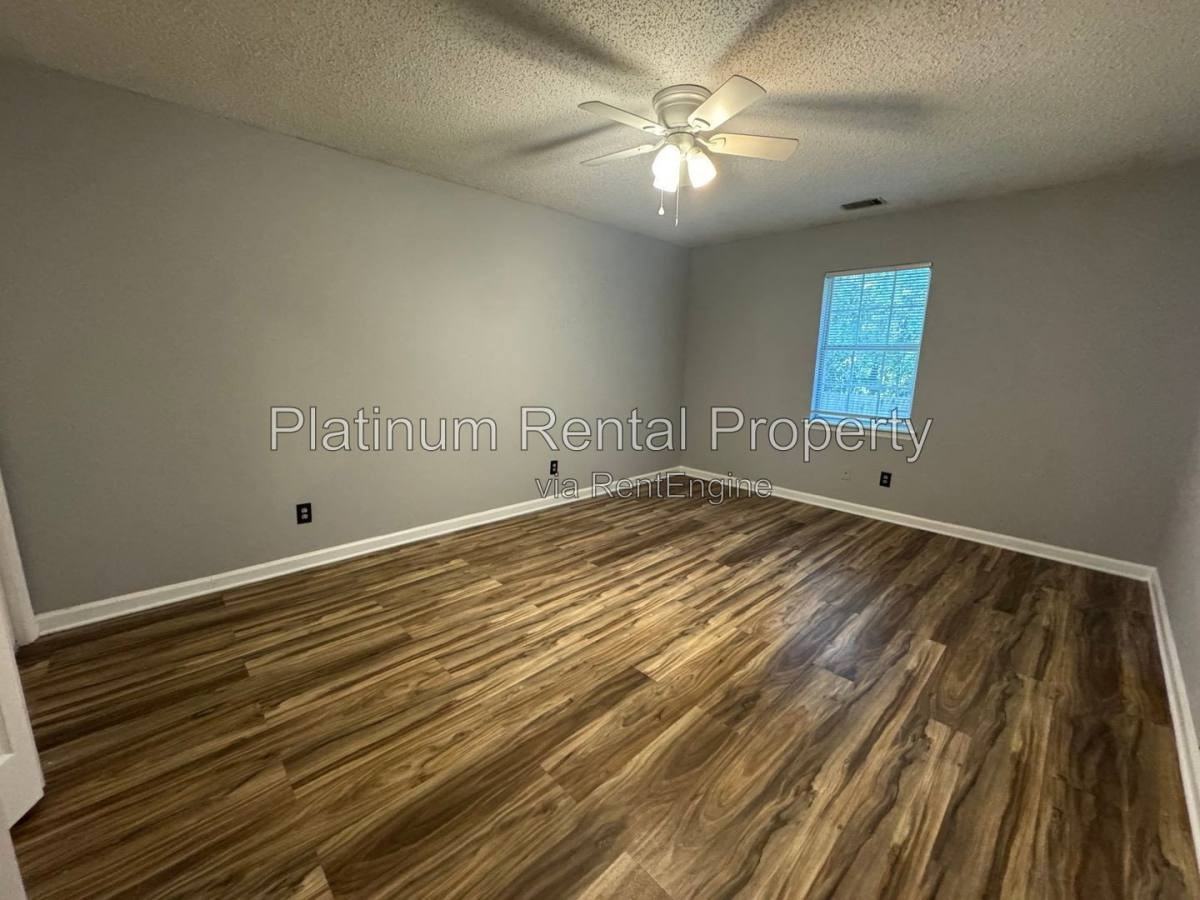 19B W Dr - Photo 6 of 15