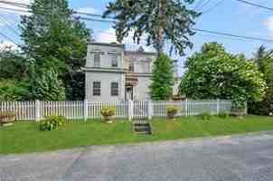 featured image of 10 Hendricks St ##1